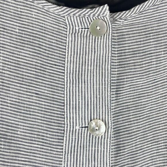 Tahari Linen Button Back Cropped Sleeve Striped Top XS - Picture 8 of 9